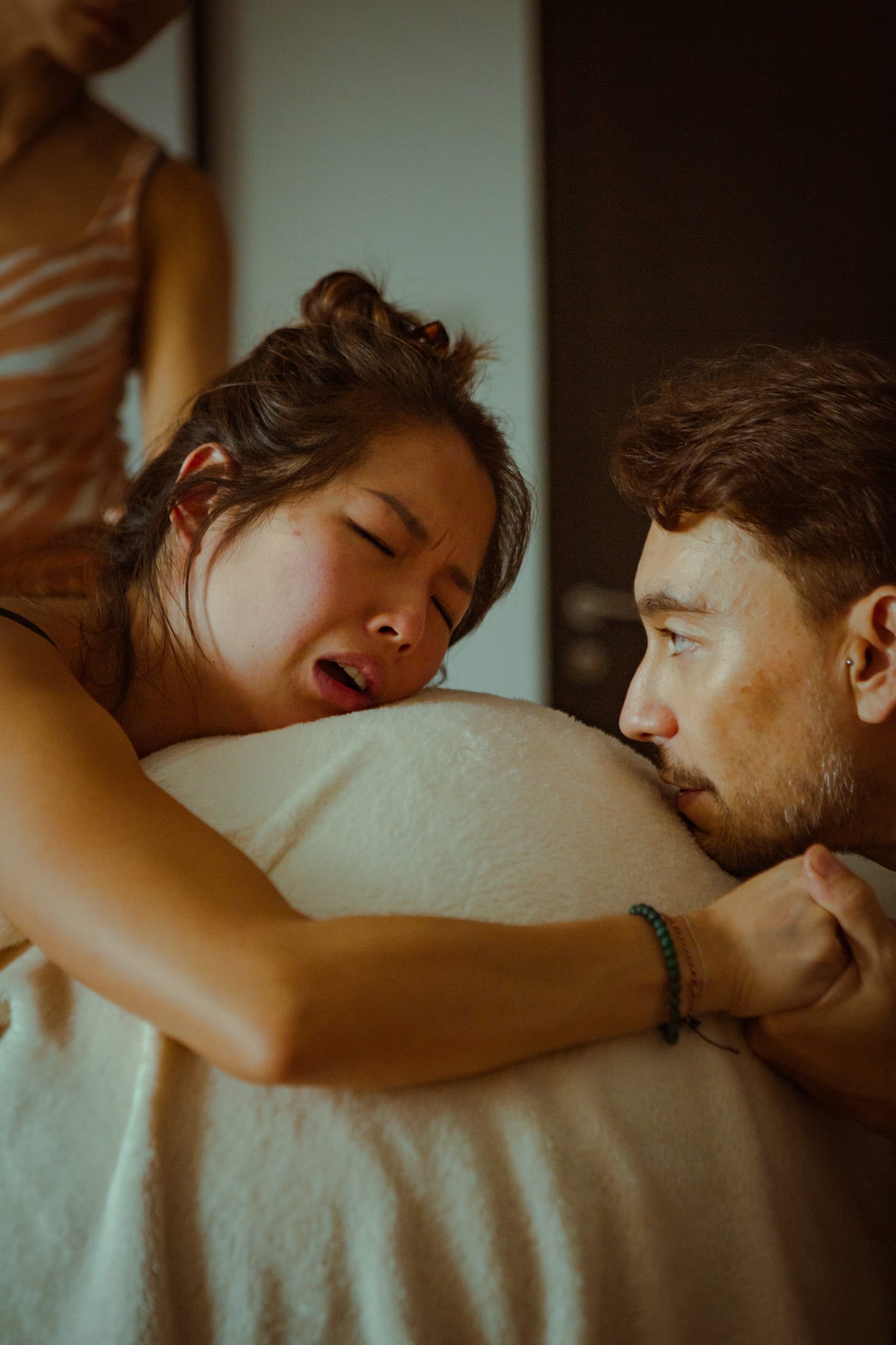 Leila and Paul during an intense moment of labour